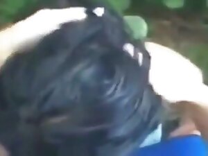 Indian girlfriend fucked at outdoor