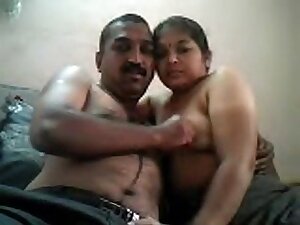 Mature Desi Indian Aunty Passionate Sex With Sister’s Husband