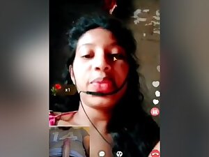 Today Exclusive- Desi Village Girl Showing Boobs On Video Call