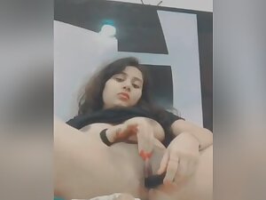 Today Exclusive- Horny Desi Girl Masturbating With Dildo