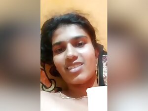 Today Exclusive- Sexy Desi Girl Showing Her Boobs And Pussy On Video Call Part 4
