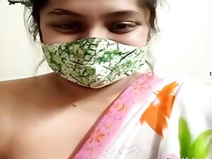 Tamil Girl Fingering Her Pussy