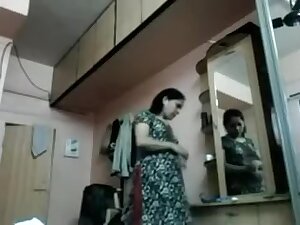 Chetna Bhabi Changing Raiment Hidden Webcam
