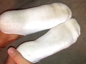 Big bare indian soles